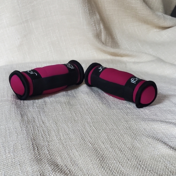 Jogi weights 2 lbs each - Picture 2 of 5